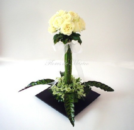 arbol de rosas blancas $20.000